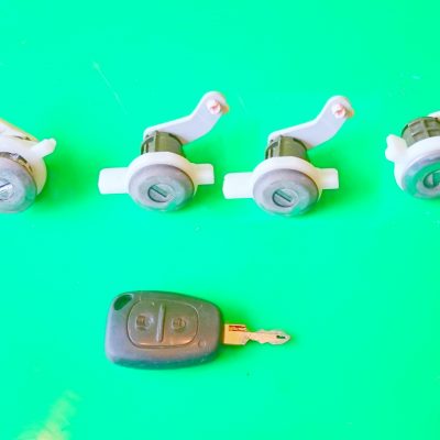 Renault Master JOBBOS balos JOBB bal ELSŐ hátsó ZÁRHENGER zárbetét ZÁR