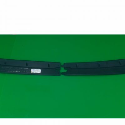 Renault Master szélvédő alá MŰANYAG borítás DÍSZLÉC takaró LEVÉLFOGÓ