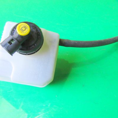 Renault Master fékolajtartály FÉKOLAJ TARTÁLY kupak FEDÉL CSATLAKOZÓ