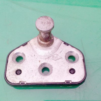 Renault Master TOLÓAJTÓ ajtó ZÁR zárszerkezet FOGADÓ ellen rögzítő FÜL