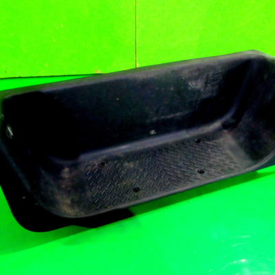 Renault Master PLATÓS fülkés HÁTSÓ ajtó műanyag BELSŐ belépő FELLÉPŐ