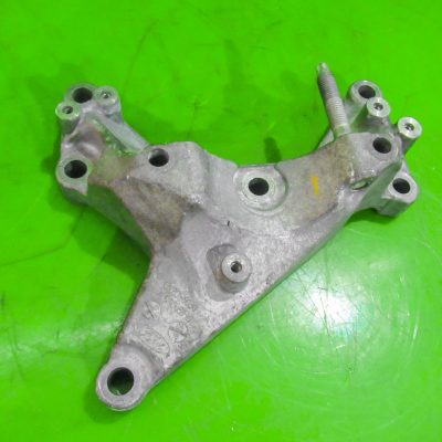 Ford Transit 14- 2.0 MOTOR motoron TARTÓ motortartó bak GUMIBAK olcsón